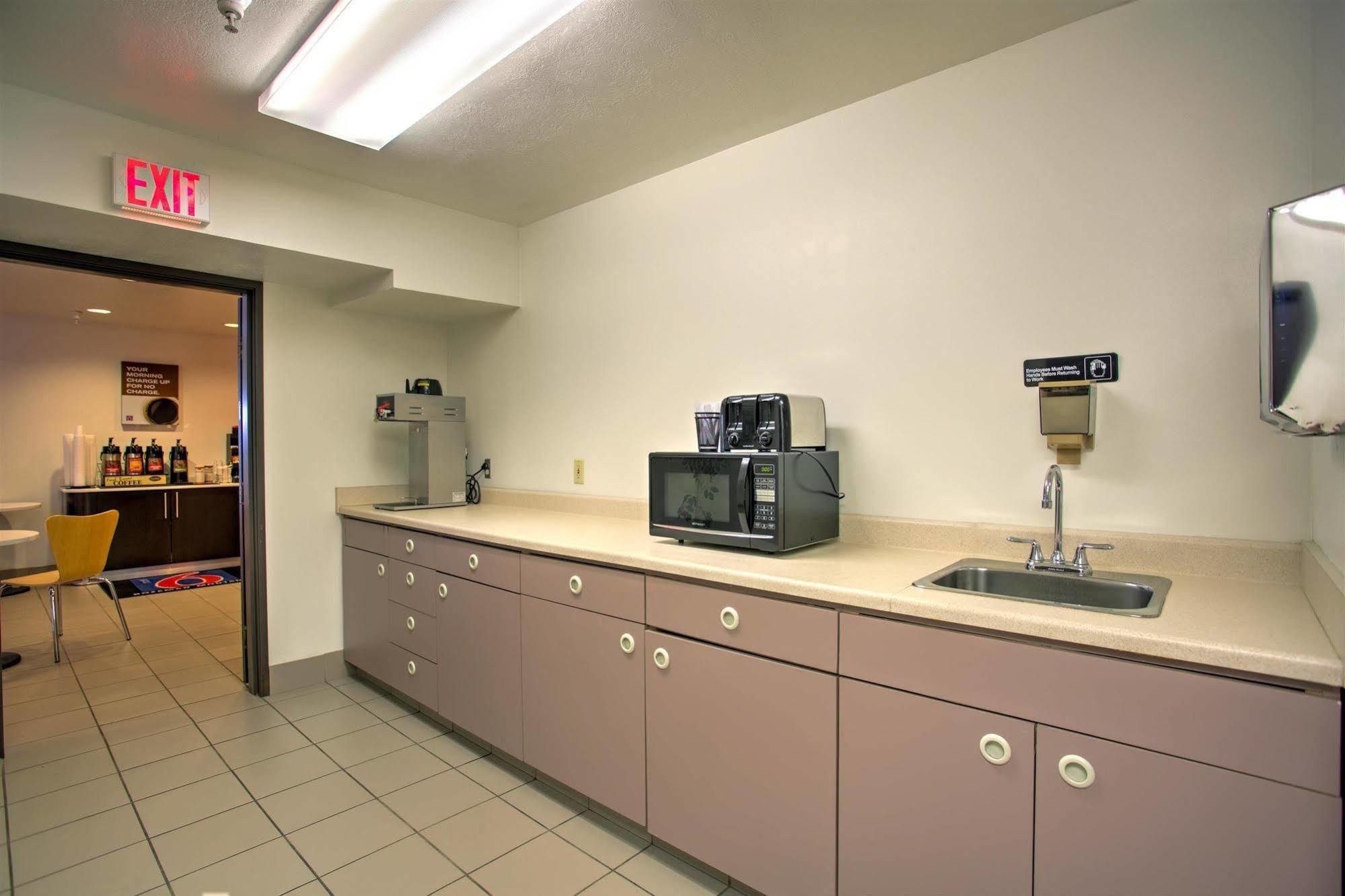 Motel 6-Bozeman, Mt מראה חיצוני תמונה