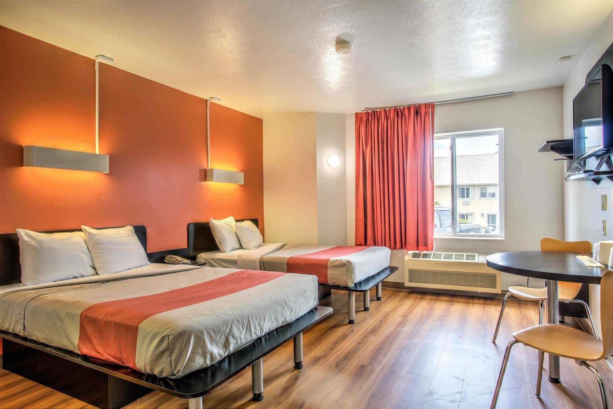 Motel 6-Bozeman, Mt מראה חיצוני תמונה